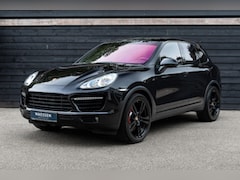 Porsche Cayenne - 4.8 Turbo