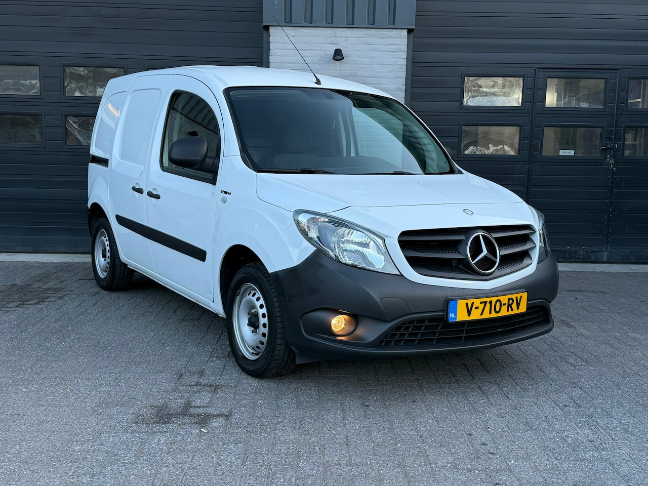 Mercedes-Benz Citan - 112 BlueEFFICIENCY Economy Lage KM stand! - AutoWereld.nl