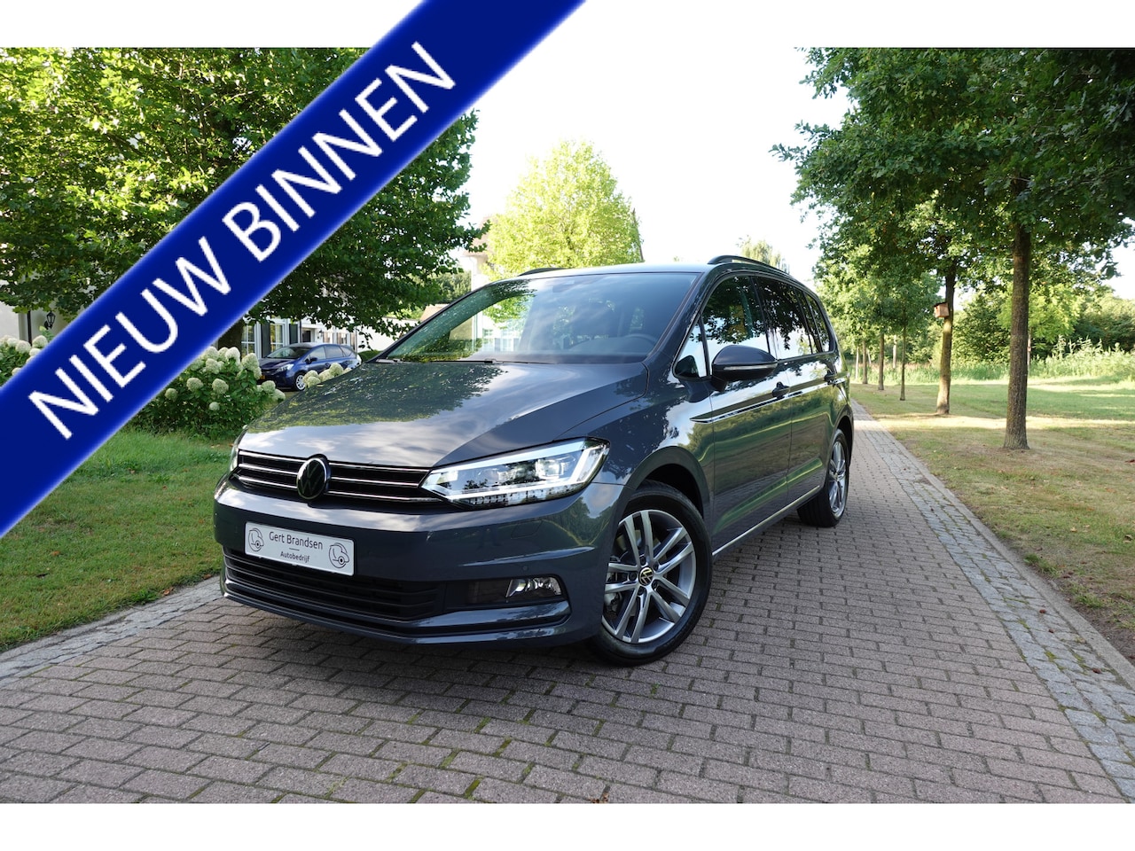 Volkswagen Touran - 1.5 TSI Comfortline 7p Led Winterpakket Keyless Camera - AutoWereld.nl