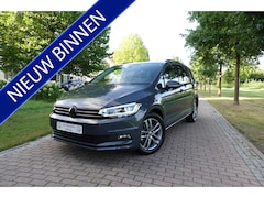 Volkswagen Touran - 1.5 TSI Comfortline 7 Persoons