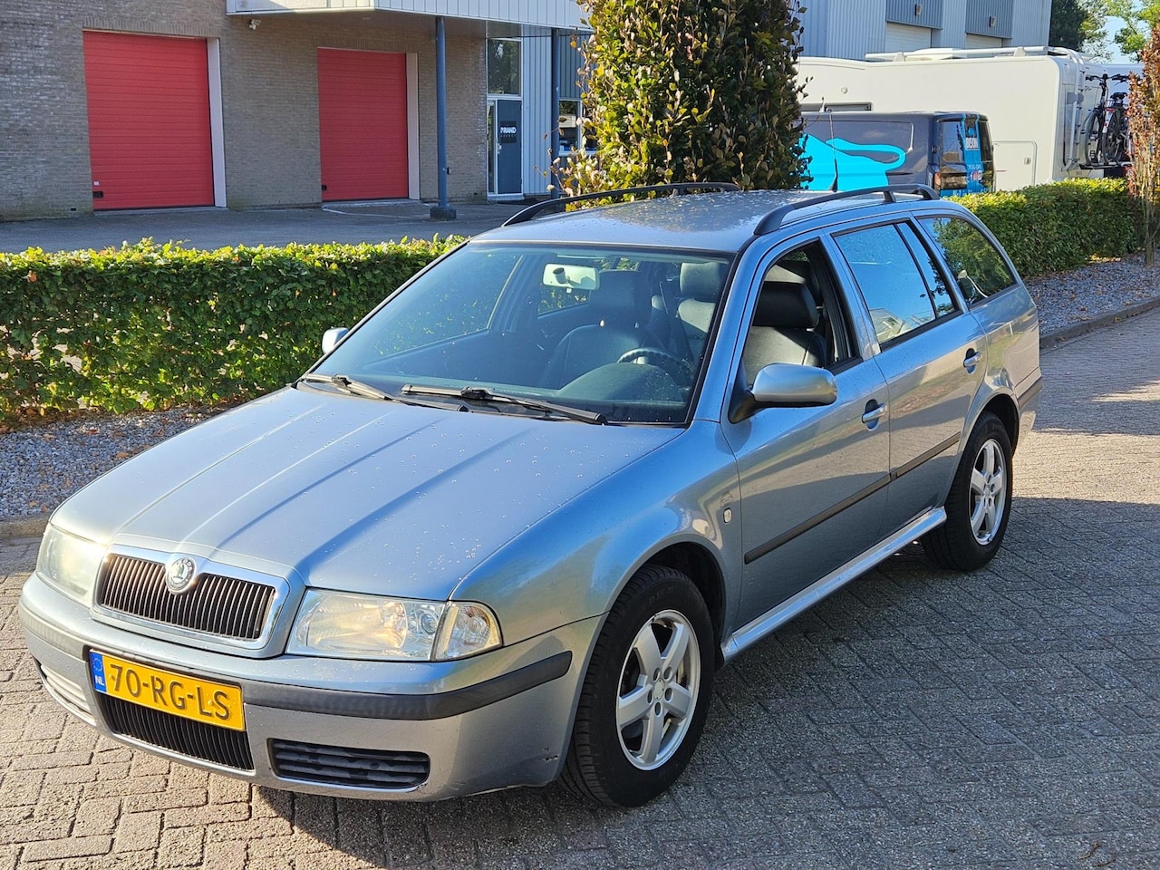 Skoda Octavia Combi - 2.0 Tour Nieuwe apk 01-09-2026 - AutoWereld.nl