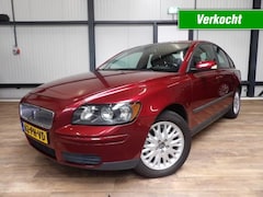 Volvo S40 - 1.8 BUSINESS - UNIEKE STAAT MET SLECHTSB 150 DKM ( NAP )