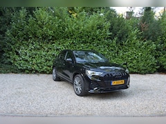 Audi Q3 - 45 TFSI e S edition