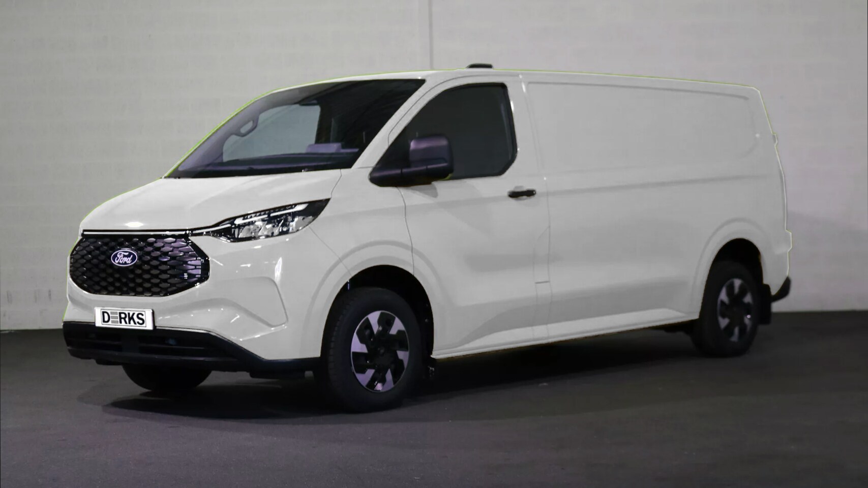 Ford Transit Custom - E-Transit 340 L2 H1 Trend 65 kWh - AutoWereld.nl