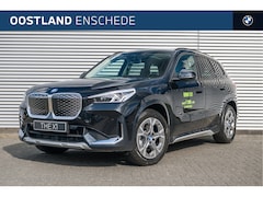 BMW iX1 - eDrive20 xLine / Panoramadak / Trekhaak / Parking Assistant / Stoelverwarming / Harman-Kar