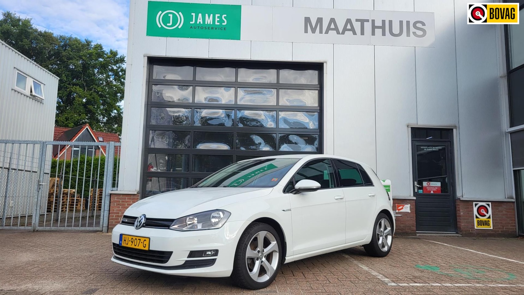 Volkswagen Golf - 1.0 TSI Business Edition Connected 1.0 TSI Business Edition Connected - AutoWereld.nl