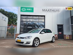 Volkswagen Golf - 1.0 TSI Business Edition Connected