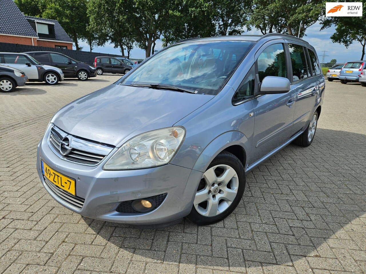 Opel Zafira - 1.6 Cosmo 7 Persoons 2011. Climate/Cruise/Trekhaak etc.. APK 05-2026 - AutoWereld.nl
