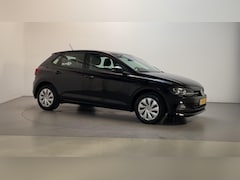 Volkswagen Polo - 1.0 TSI Comfortline Parkeersensoren Navigatie AppConnect Cruise control
