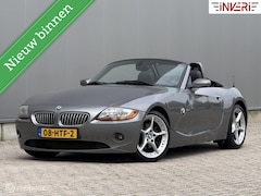 BMW Z4 Roadster - 3.0i S | Clima | Navi | DSP | Sterling Grau