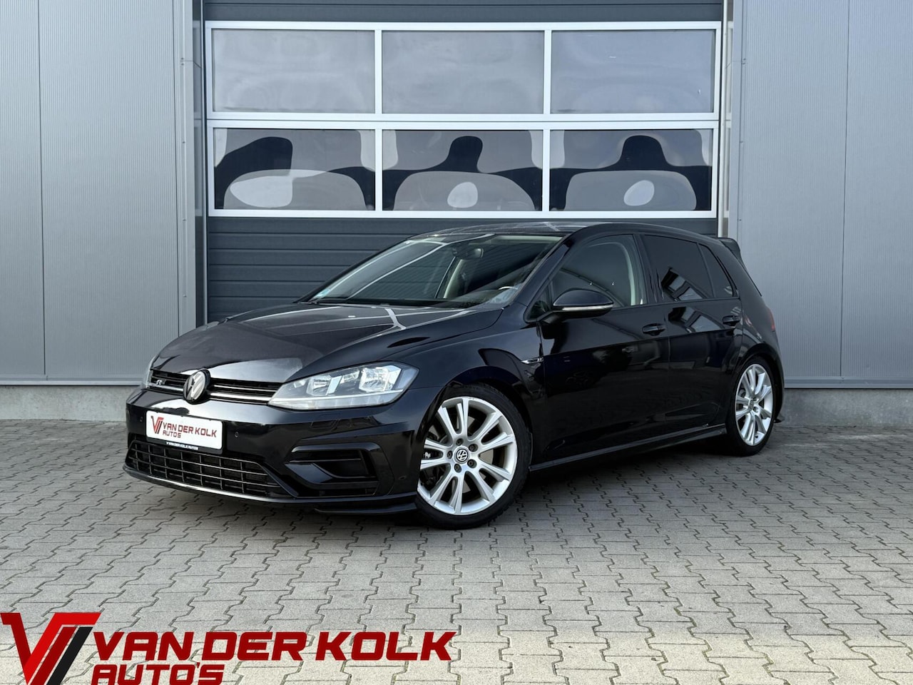 Volkswagen Golf - 1.0 TSI R-line Exterieur Climate Cruise Stoelverwarming Sensoren - AutoWereld.nl