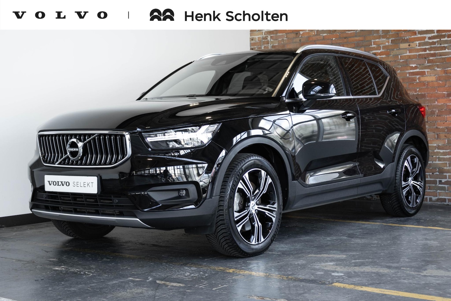 Volvo XC40 - T5 Recharge Inscription Expression | Wegklapbare trekhaak | Adaptive cruise control | Stoe - AutoWereld.nl