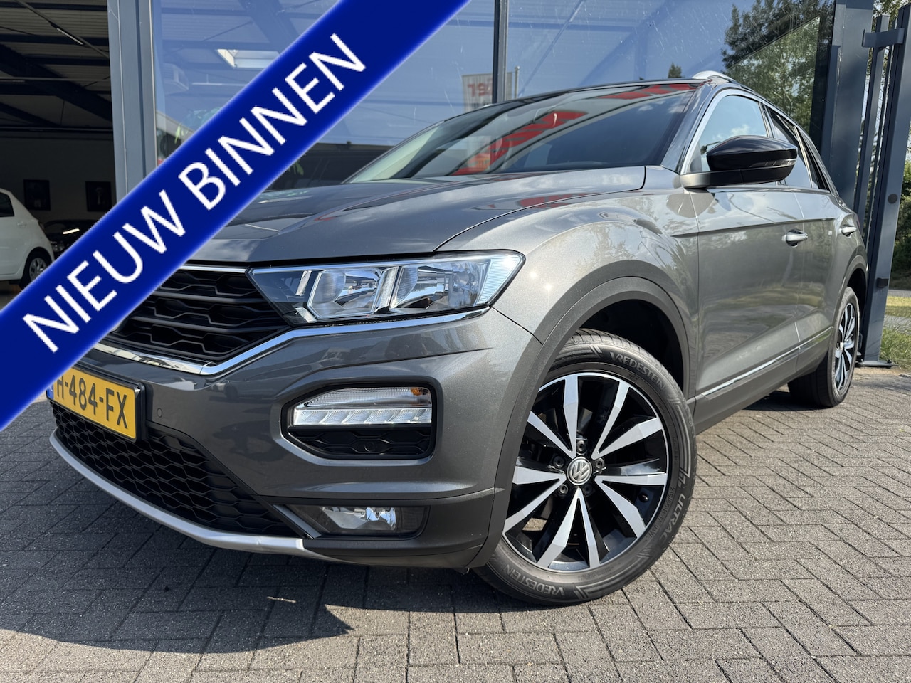 Volkswagen T-Roc - 1.0 TSI Style 1.0 TSI Style - AutoWereld.nl