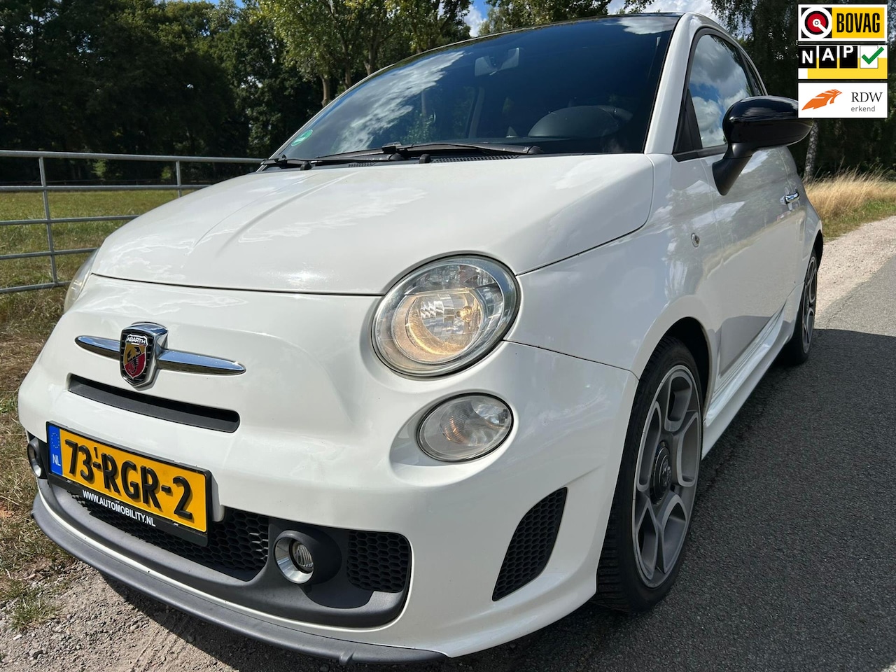 Fiat 500 Abarth - 1.4-16V dealer onderh. cruise contr clima pano - AutoWereld.nl