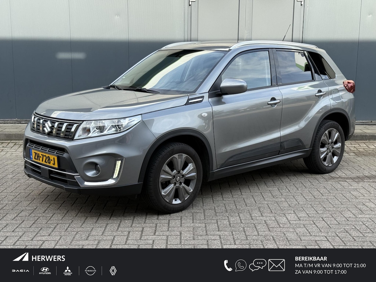 Suzuki Vitara - 1.4 Boosterjet Select / Trekhaak (1200 KG trekgewicht) / Navigatie / Achteruitrijcamera / - AutoWereld.nl