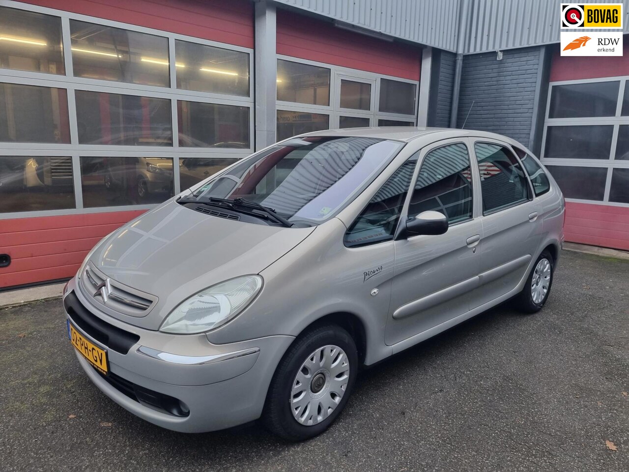 Citroën Xsara Picasso - 1.8i-16V met trekhaak - AutoWereld.nl