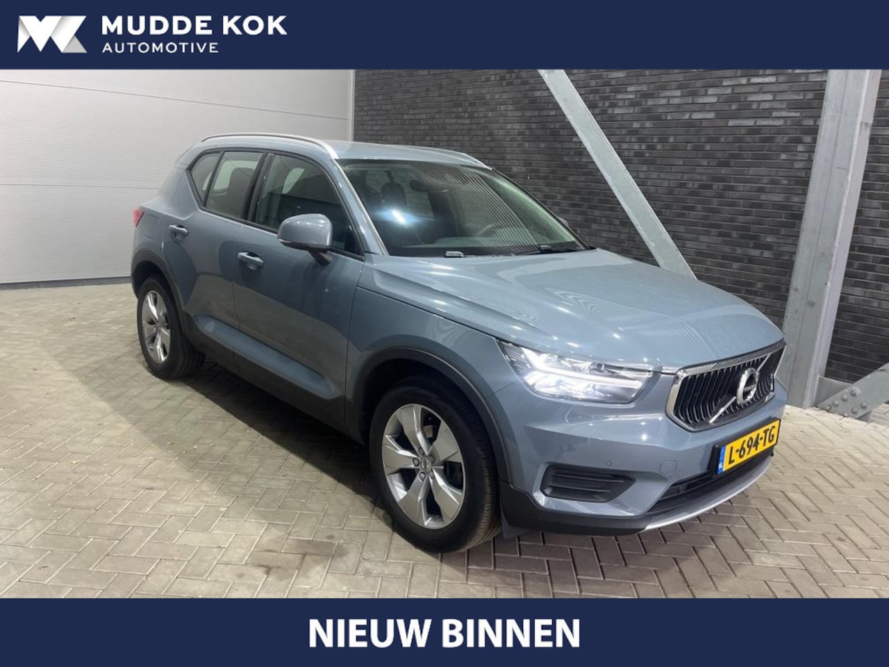 Volvo XC40 - T3 Momentum Pro | Camera | harman/kardon | Stoelverwarming | Apple Carplay - AutoWereld.nl