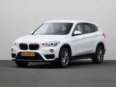 BMW X1 - sDrive20i Centennial Executive | Head-Up Display | Cruise Control | PDC Voor/Achter |