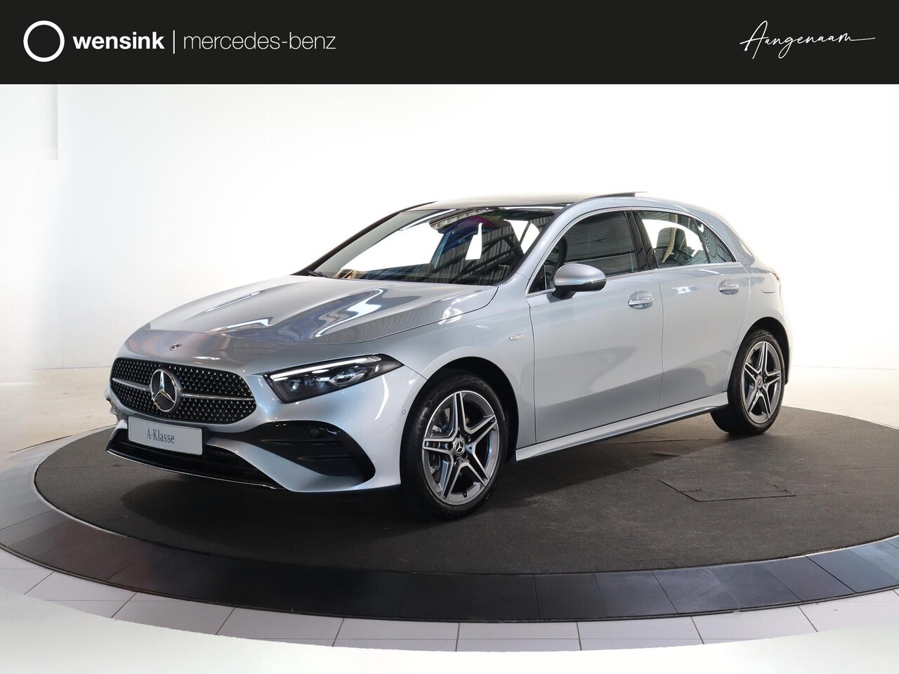 Mercedes-Benz A-klasse - 250e Business Solution AMG | Panoramaschuifdak  | Night pakket | Achteruitrijcamera | Stoe - AutoWereld.nl