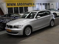 BMW 1-serie - 118i Automaat Airco, Isofix, Stuurbekrachtiging