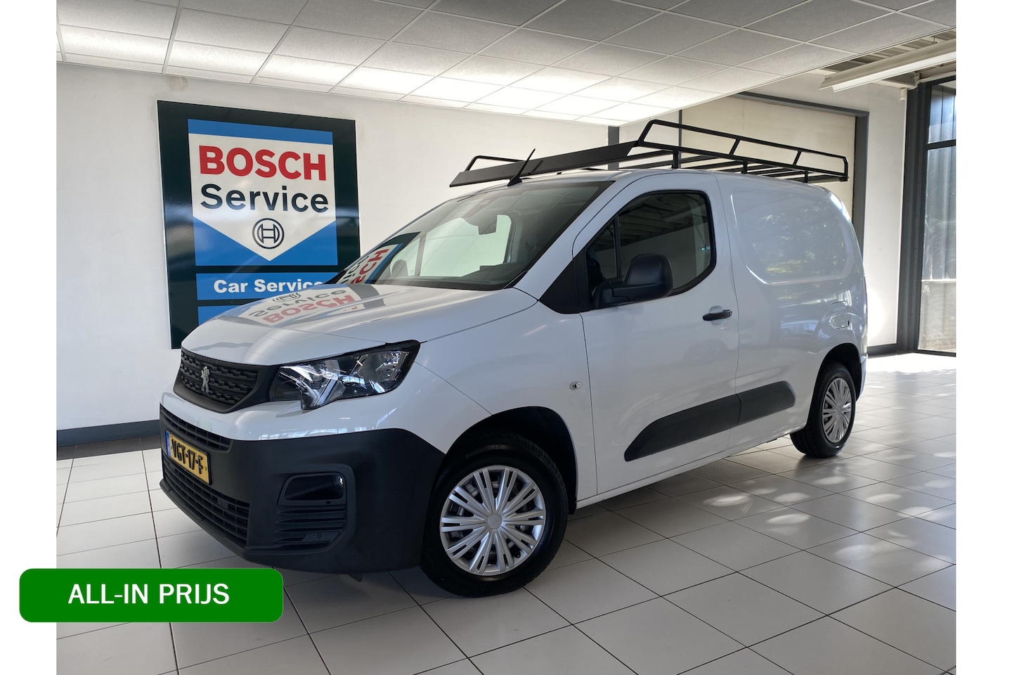 Peugeot Partner - 1.5 BlueHDI Premium Navi / Airco / Camera / Imperial - AutoWereld.nl