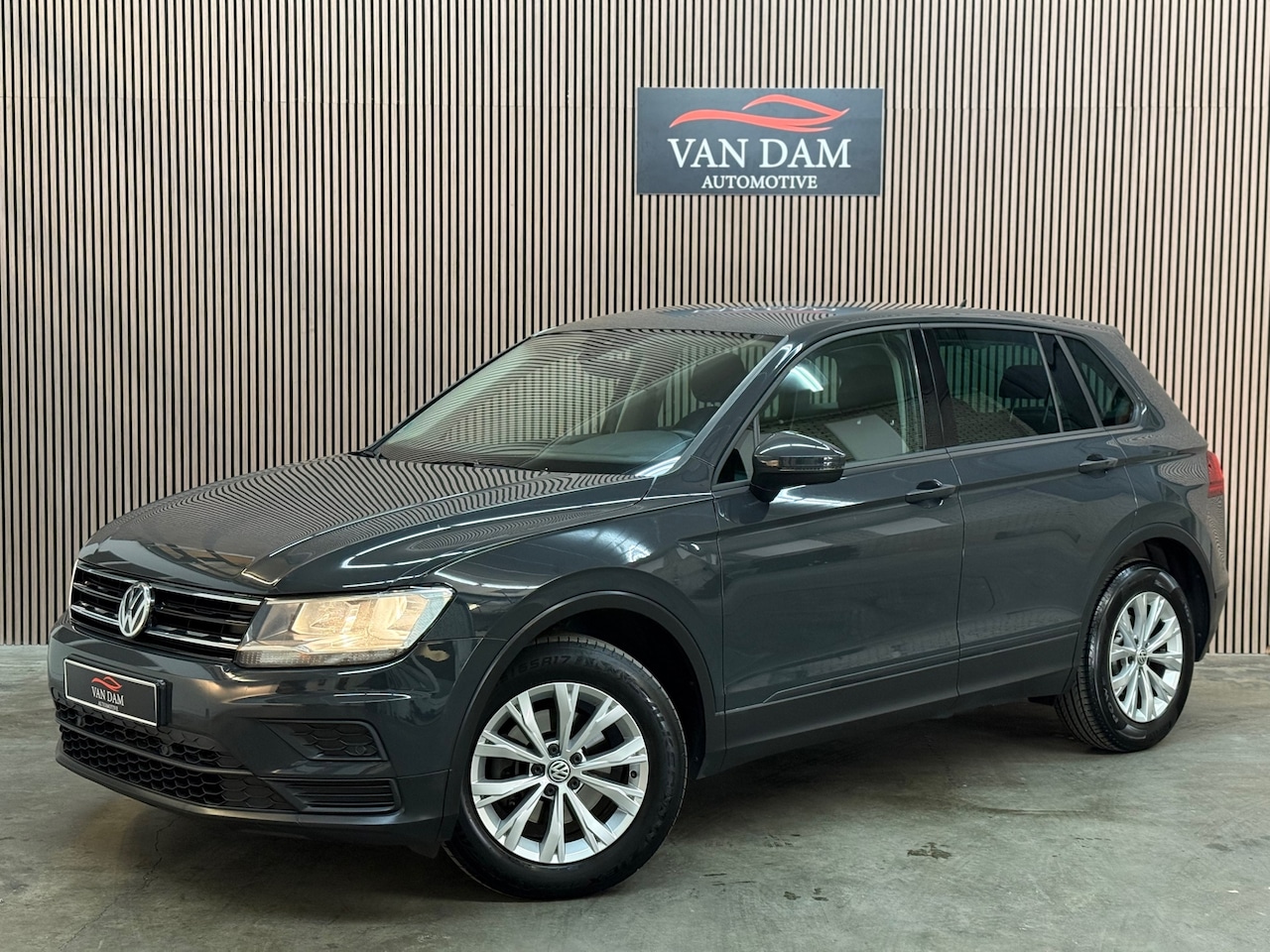 Volkswagen Tiguan - 1.5 TSI ACT Comfortline Business 2019 DSG NAVI BLUETOOTH - AutoWereld.nl