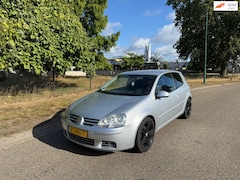 Volkswagen Golf - 2.0 FSI Comfortline 150PK/CLIMA/TREKHAAK/18'
