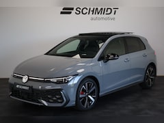 Volkswagen Golf - 1.5 eHybrid GTE 272pk | Panoramadak | Matrix | Trekhaak elektr