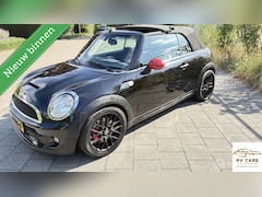 MINI Cabrio - 1.6 John Cooper Works lees tekst