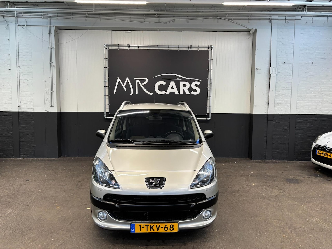 Peugeot 1007 - 1.6-16V Sublime Automaat Airco - AutoWereld.nl