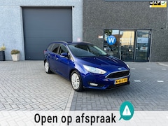 Ford Focus Wagon - 1.0 Trend Automaat, Clima, Navi, Trekhaak