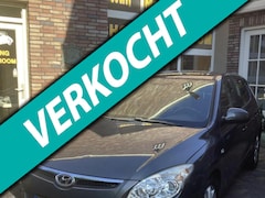 Hyundai i30 - 1.6i Dynamic Luxe