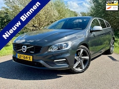Volvo V60 - 2.4 D6 AWD Plug-In Hybrid R-Design NAVI LEDER-INT 215PK AIRCO GOED ONDERHOUDEN