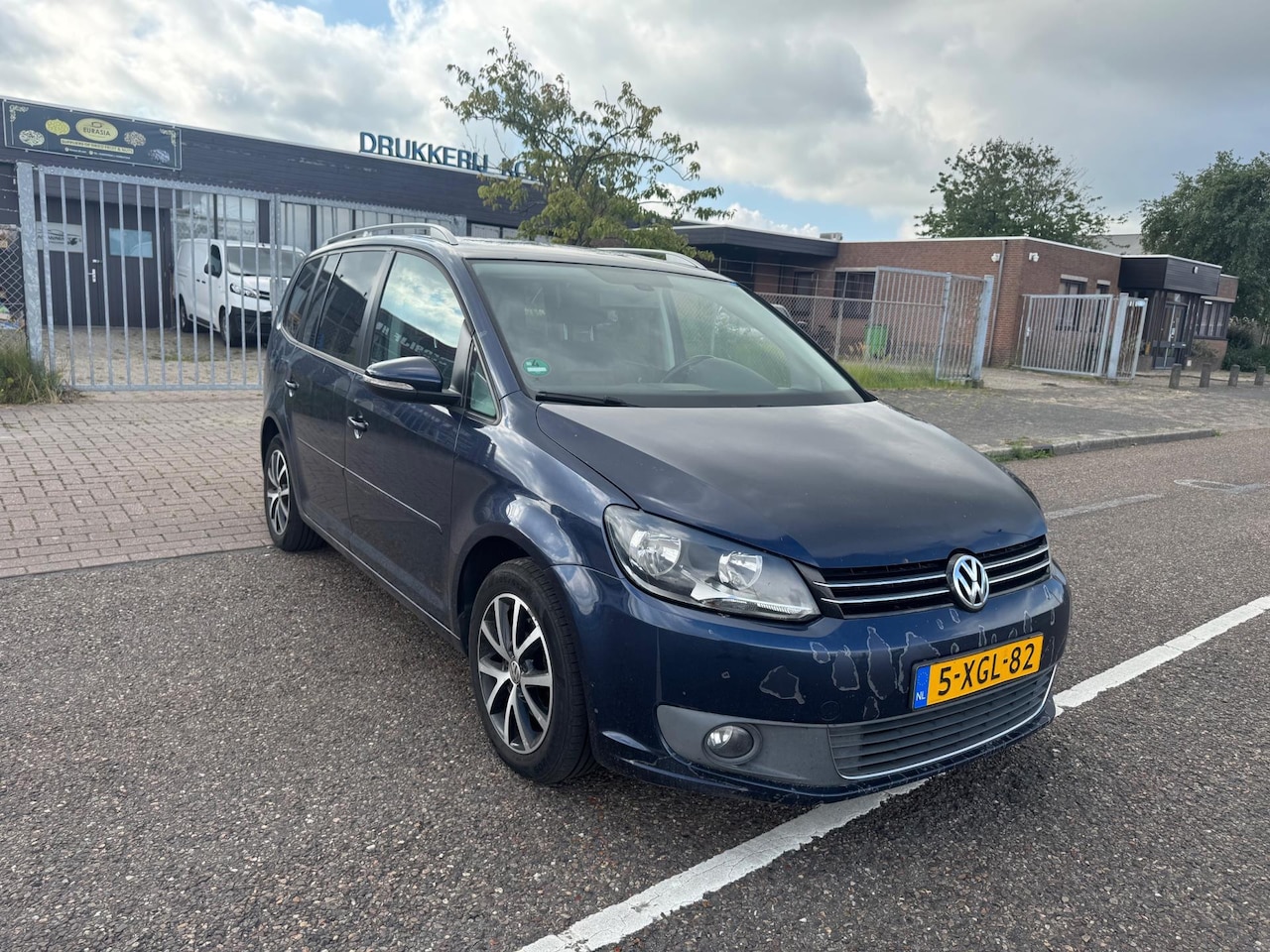 Volkswagen Touran - 1.6 TDI DSG-AUTOMAAT - AutoWereld.nl