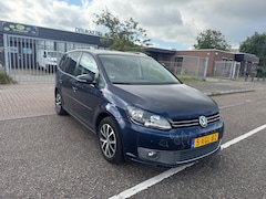 Volkswagen Touran - 1.6 TDI DSG-AUTOMAAT
