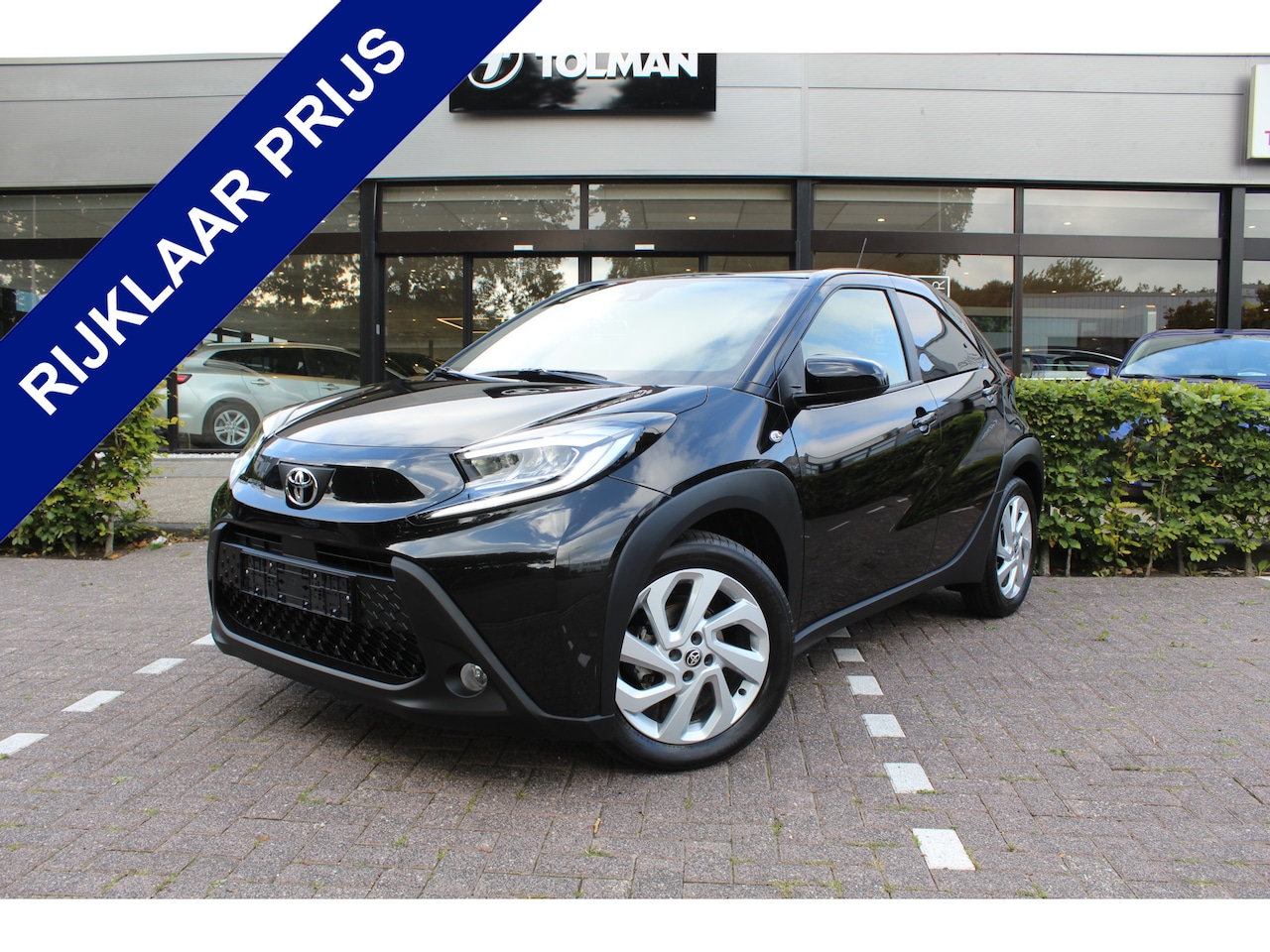 Toyota Aygo X - 1.0 VVT-i MT First | Rijklaar | Clima | LED | Stoelverw. | Privacyglass | Apple/Android | - AutoWereld.nl