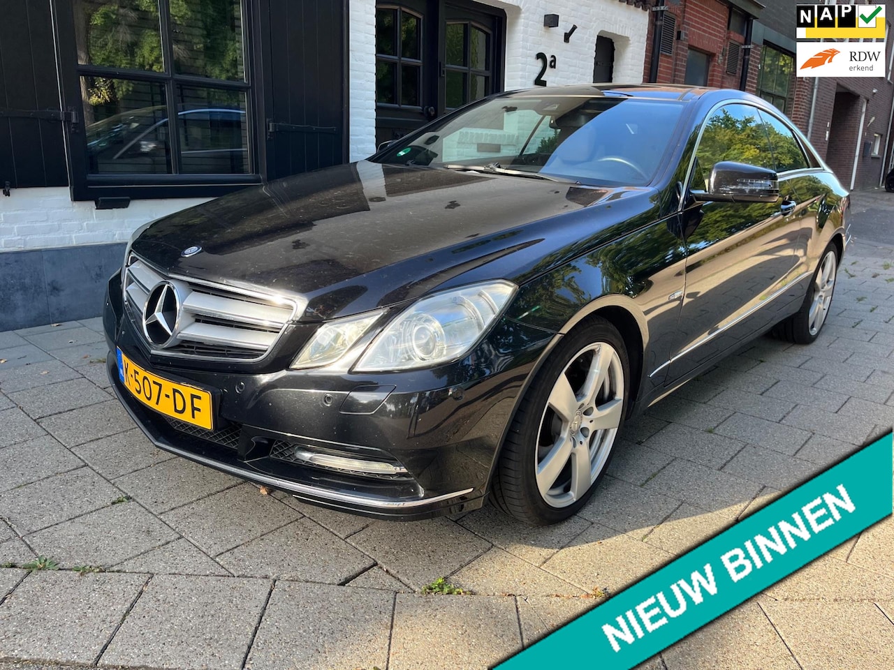 Mercedes-Benz E-klasse Coupé - 250 CDI Elegance 250 CDI Elegance, PANORAMADAK, Lichte schade - AutoWereld.nl