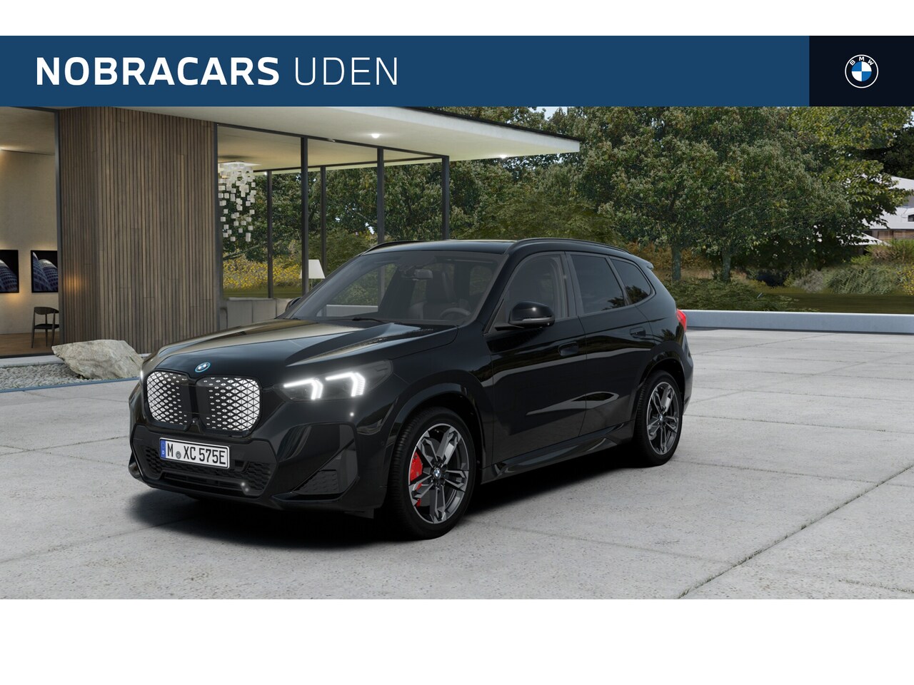 BMW iX1 - eDrive20 M Sport / Panoramadak / Trekhaak / Sportstoelen / Achteruitrijcamera / Comfort Ac - AutoWereld.nl