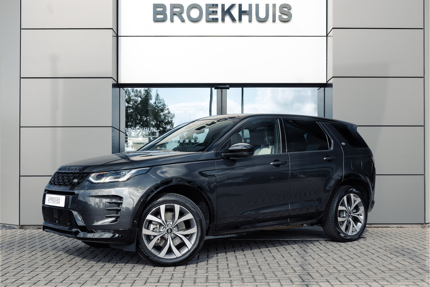 Land Rover Discovery Sport - P300e PHEV Dynamic HSE | Head-up | Cold Climate | 360gr Cam | ClearSight | Black Pack | Pa - AutoWereld.nl