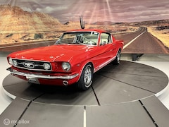 Ford Mustang Fastback