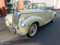 Mercedes-Benz 220 - 220A CONVERTIBLE