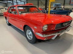 Ford Mustang - COUPE K-CODE HIGH PERFORMANCE 271HP