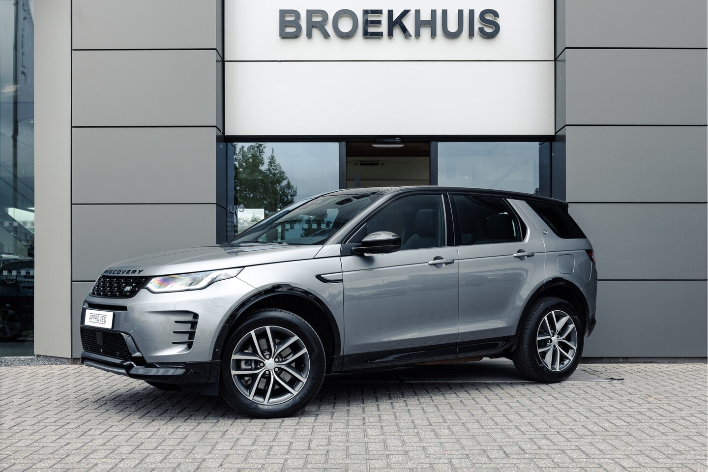 Land Rover Discovery Sport - P300e PHEV Dynamic SE | Drive Assist Pack | Panoramadak | Verw voortoelen | Meridian | Led - AutoWereld.nl