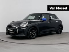 MINI One - 1.5 102Pk | Navigatie | Draadloze Apple & Android Carplay | Parkeersensoren Voor & Achter