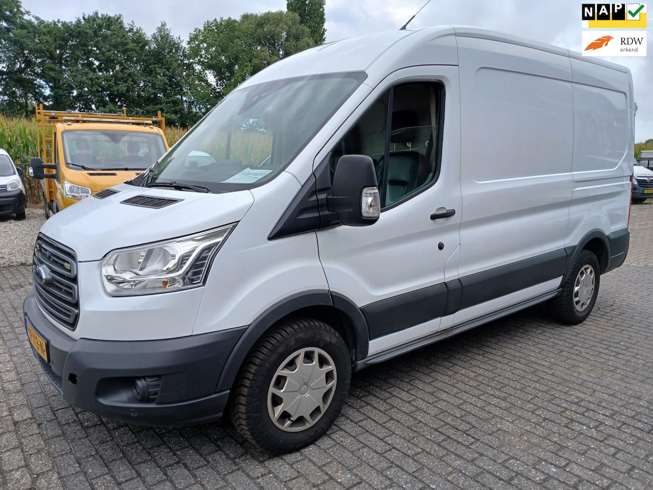 Ford Transit - 350 2.2 TDCI L2H2 Trend 350 2.2 TDCI L2H2 Trend - AutoWereld.nl