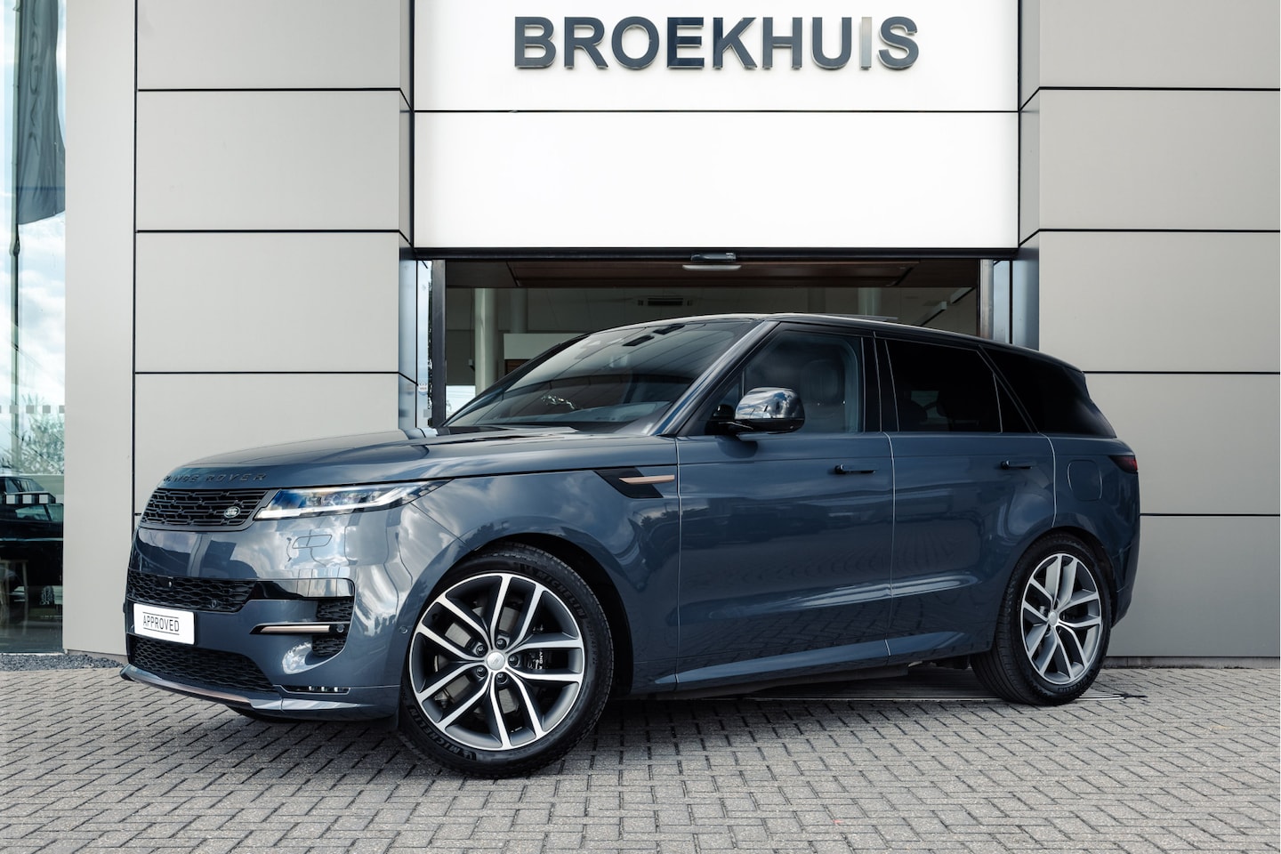 Land Rover Range Rover Sport - P460e Dynamic SE | Pano | Head-Up | El. trekhaak | Cold Climate | 22 Inch | Stoelkoeling | - AutoWereld.nl