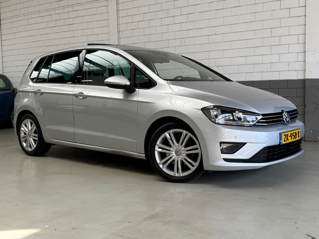 Volkswagen Golf Sportsvan - 1.4 TSI Highline 1.4 TSI Highline - AutoWereld.nl