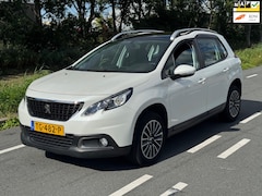 Peugeot 2008 - 1.2 PureTech Blue Lion / AIRCO / NAP / PANO