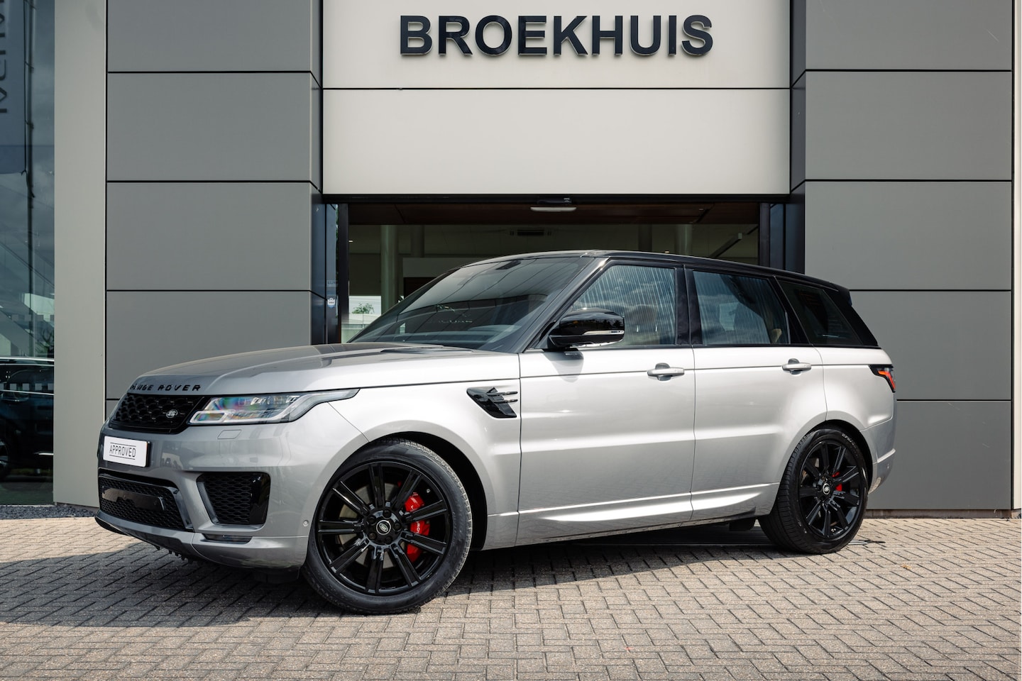 Land Rover Range Rover Sport - P400e Limited Edition | Cold Climate Pack | Vintage Tan interieur | 21 Inch | Black Pack | - AutoWereld.nl