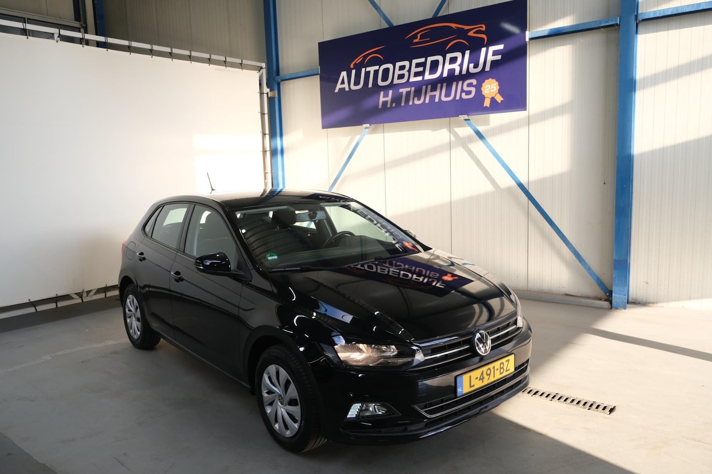 Volkswagen Polo - 1.0 TSI Comfortline - N.A.P. Airco, Cruise, Navi, Camera. - AutoWereld.nl